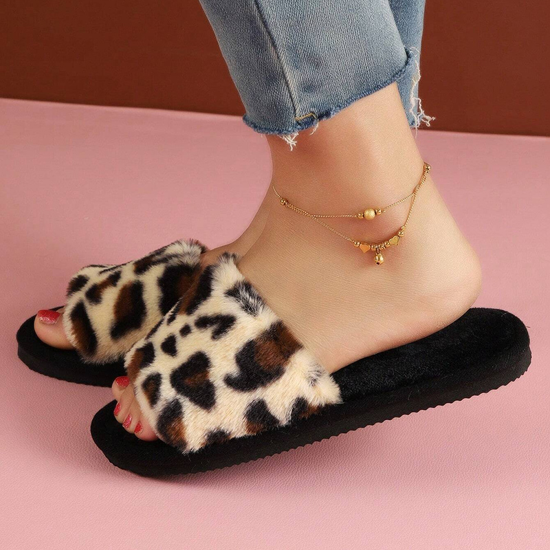 Zapatillas de piel con estampa - Fluffy Fur Slipper reseña y precio